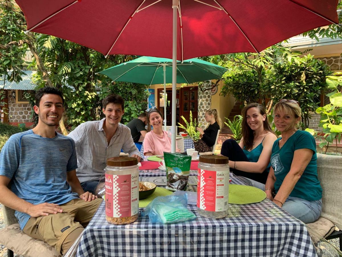 Gaurishankar Backpackers hostel Pokhara Exteriör bild